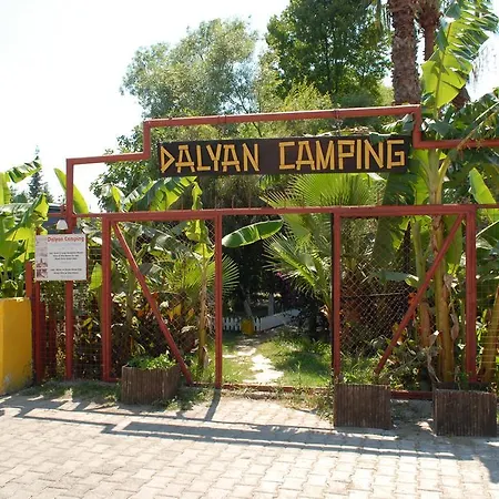 Lodge Camping *